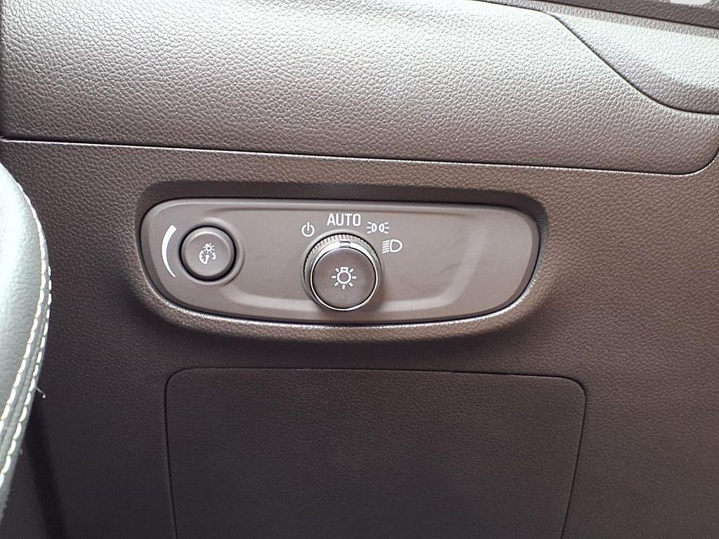 used 2024 Buick Encore GX car, priced at $19,995