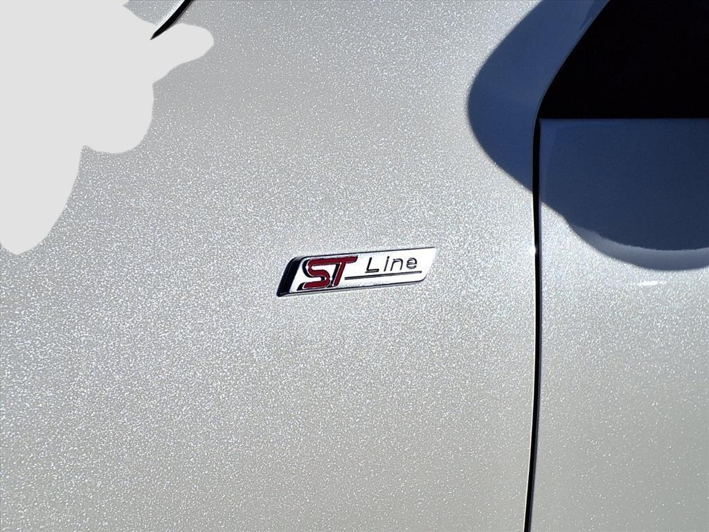 new 2026 Ford Escape car, priced at $29,644