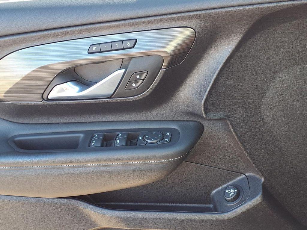 used 2024 GMC Terrain car, priced at $23,988