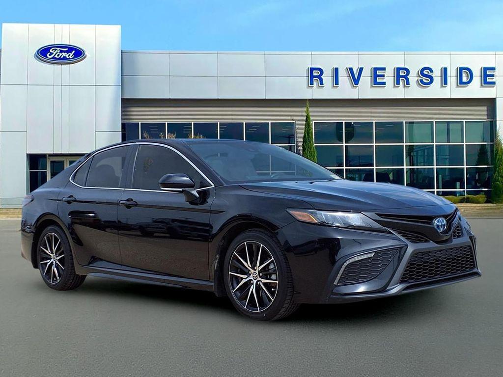 used 2024 Toyota Camry Hybrid car, priced at $27,995