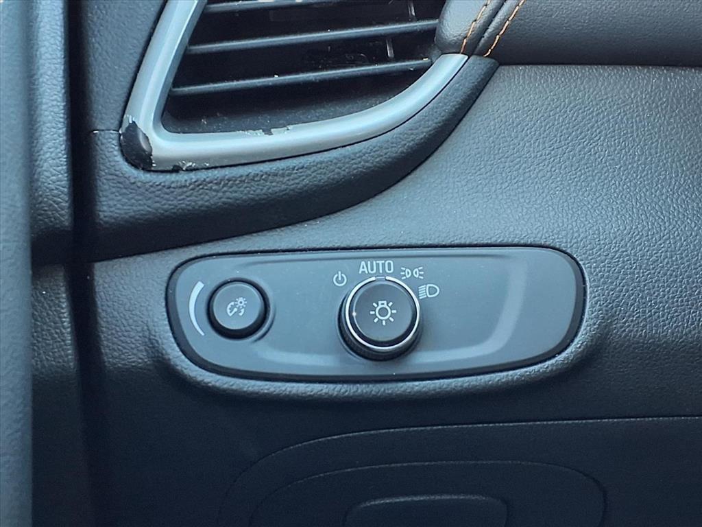 used 2021 Chevrolet Trax car, priced at $11,295