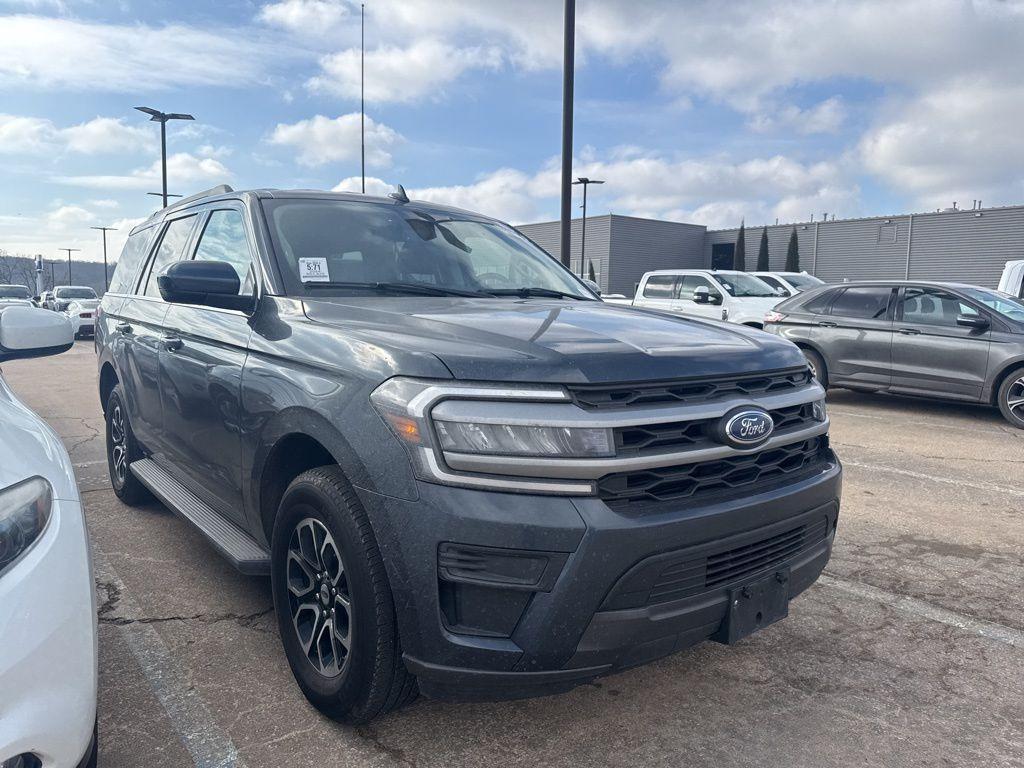 used 2024 Ford Expedition car, priced at $40,995