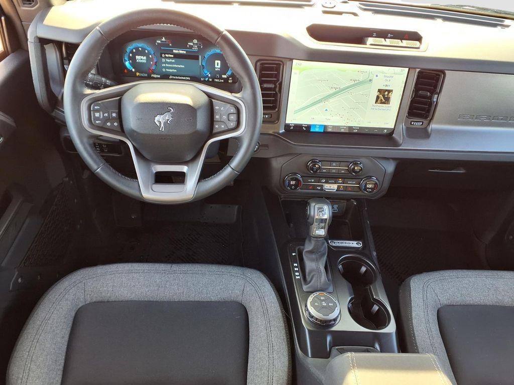 used 2025 Ford Bronco car, priced at $41,595