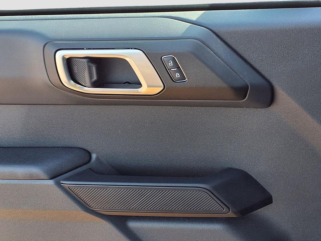 used 2025 Ford Bronco car, priced at $41,595