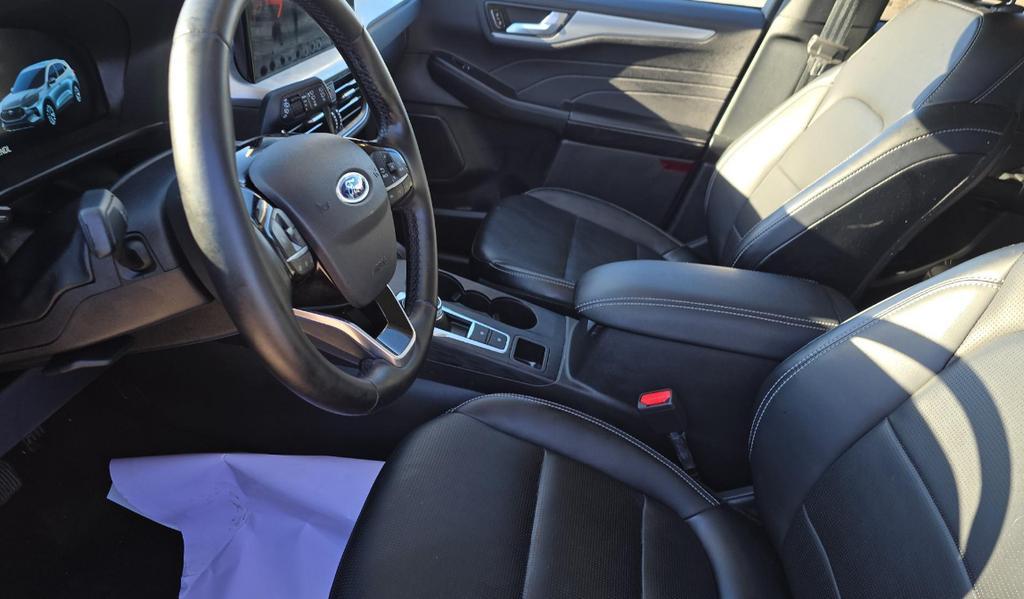 used 2025 Ford Escape car, priced at $29,889