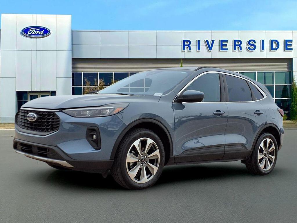 used 2025 Ford Escape car, priced at $29,376