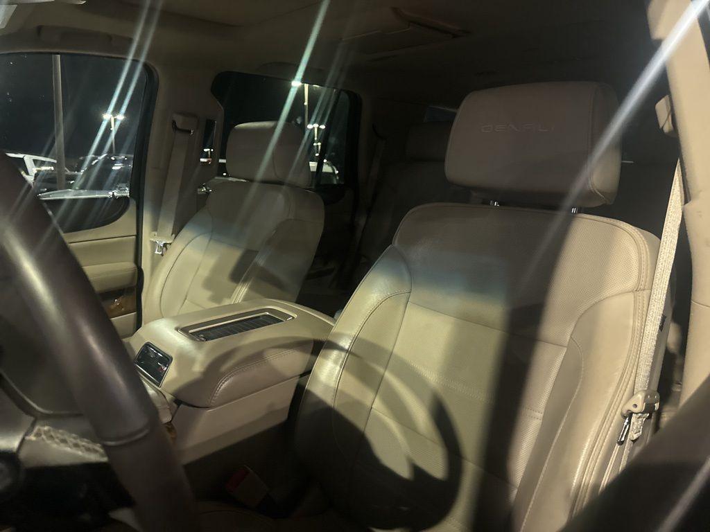 used 2017 GMC Yukon car, priced at $26,895