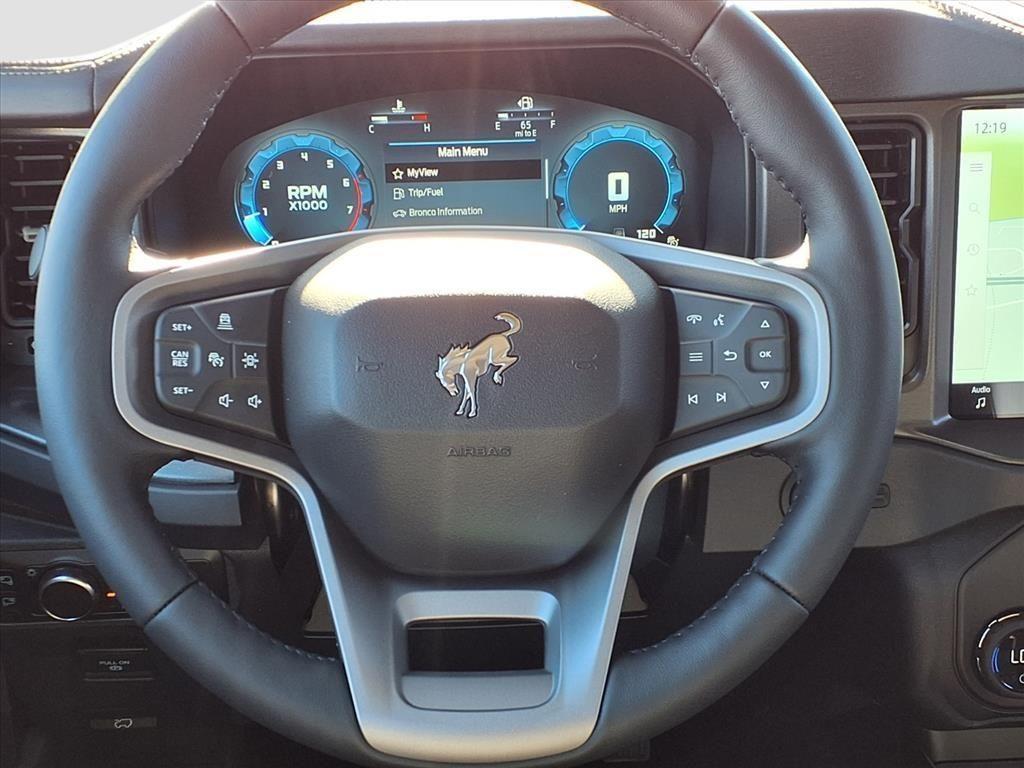 new 2025 Ford Bronco car, priced at $55,277