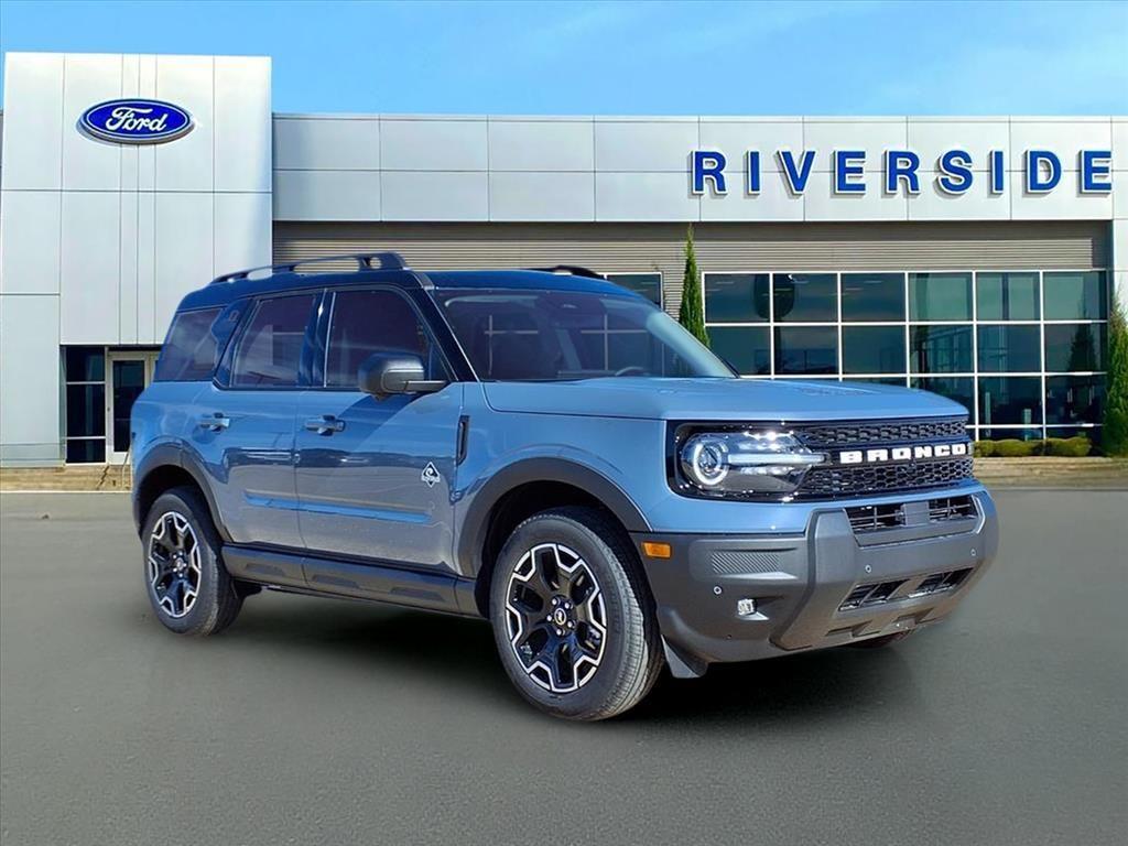 new 2025 Ford Bronco Sport car, priced at $35,976