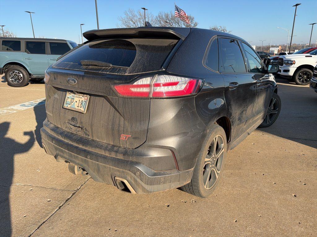 used 2019 Ford Edge car, priced at $15,895