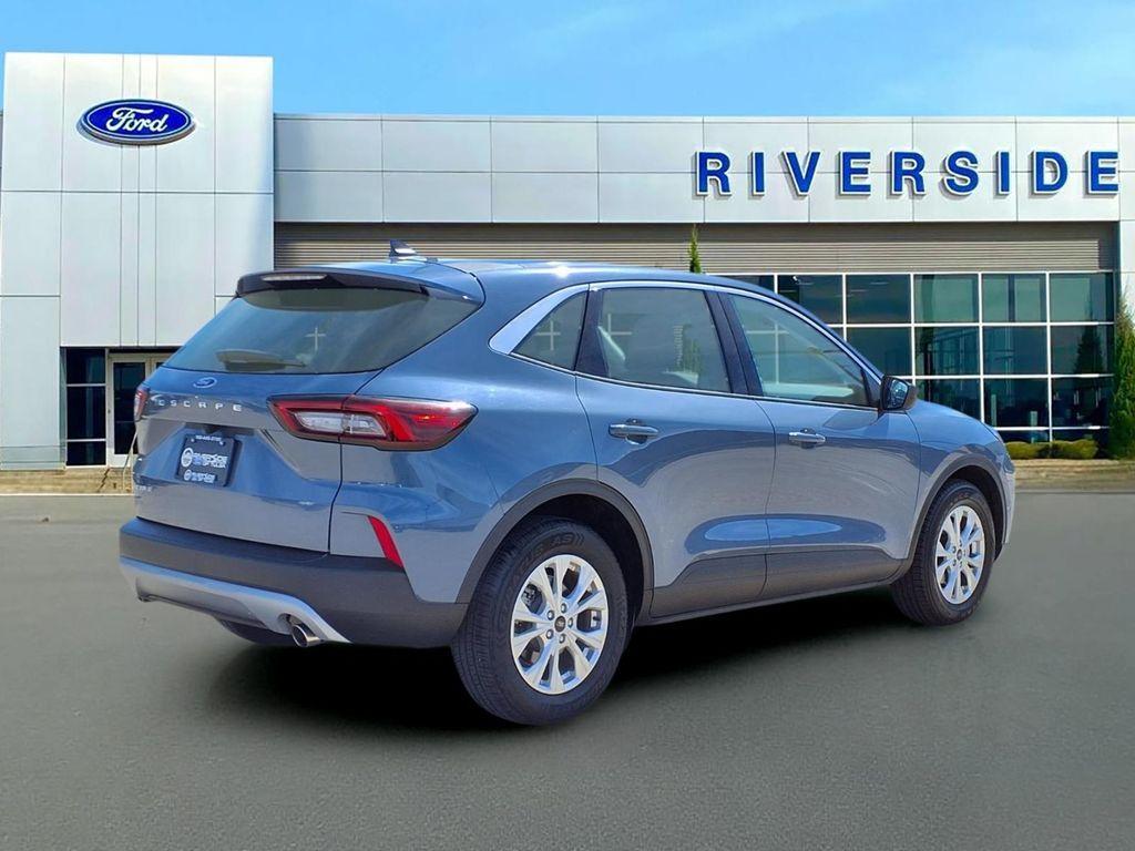 used 2024 Ford Escape car, priced at $19,995