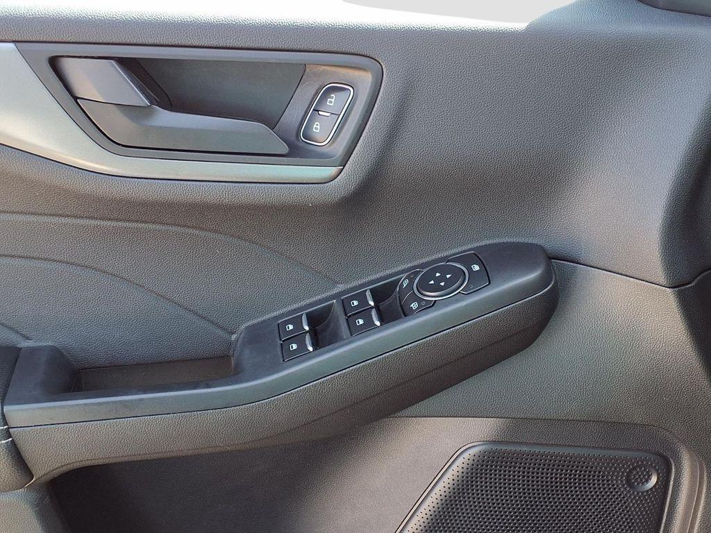 used 2024 Ford Escape car, priced at $19,995