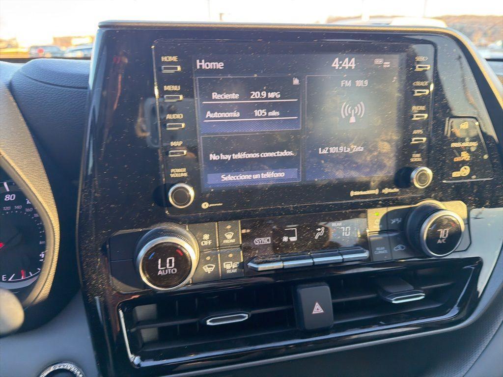 used 2022 Toyota Highlander car, priced at $29,595