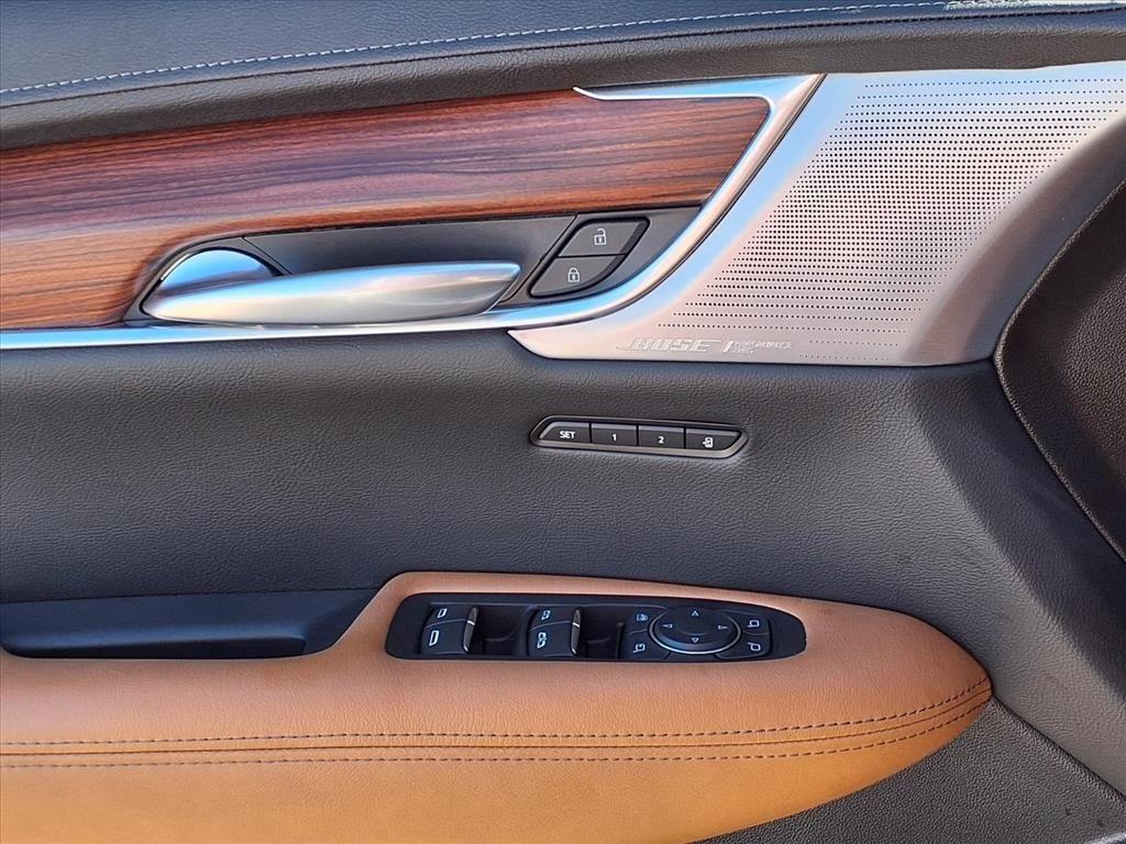 used 2024 Cadillac XT5 car, priced at $37,888