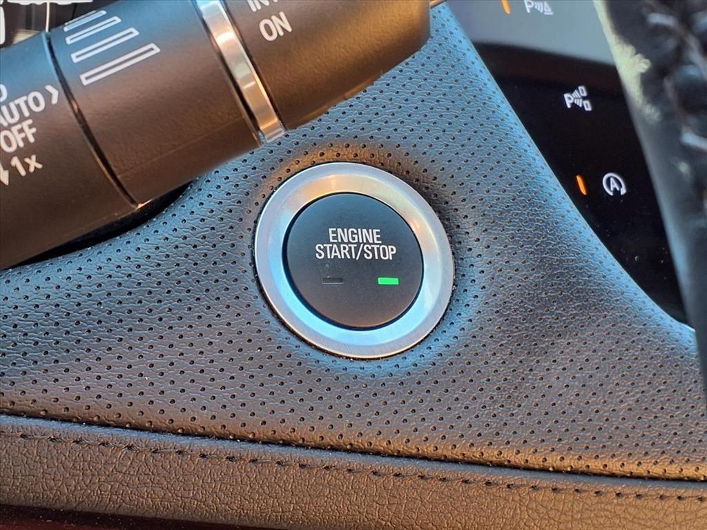 used 2024 Cadillac XT5 car, priced at $37,888