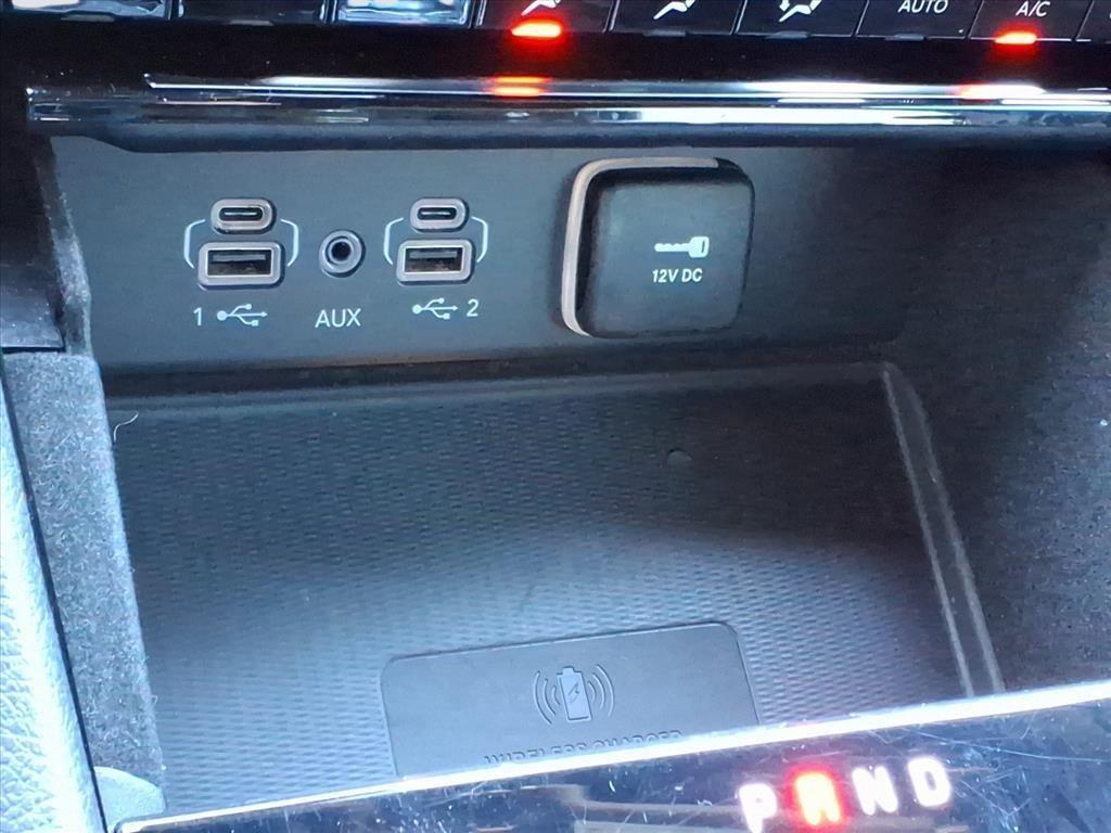 used 2021 Jeep Grand Cherokee L car, priced at $28,598