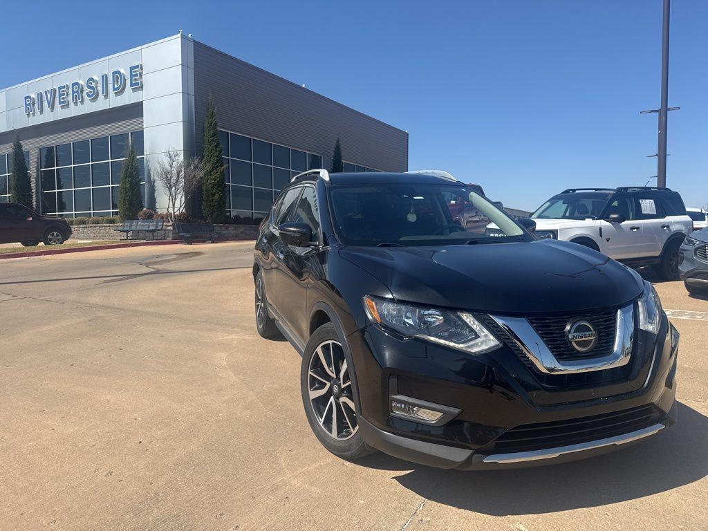 used 2020 Nissan Rogue car, priced at $14,395