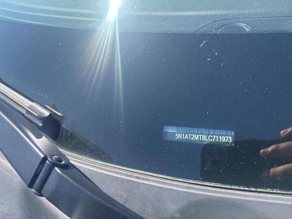 used 2020 Nissan Rogue car, priced at $14,395