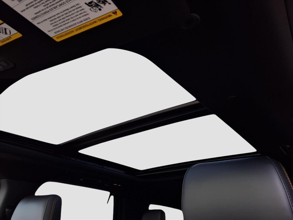 new 2025 Ford Expedition car, priced at $78,427