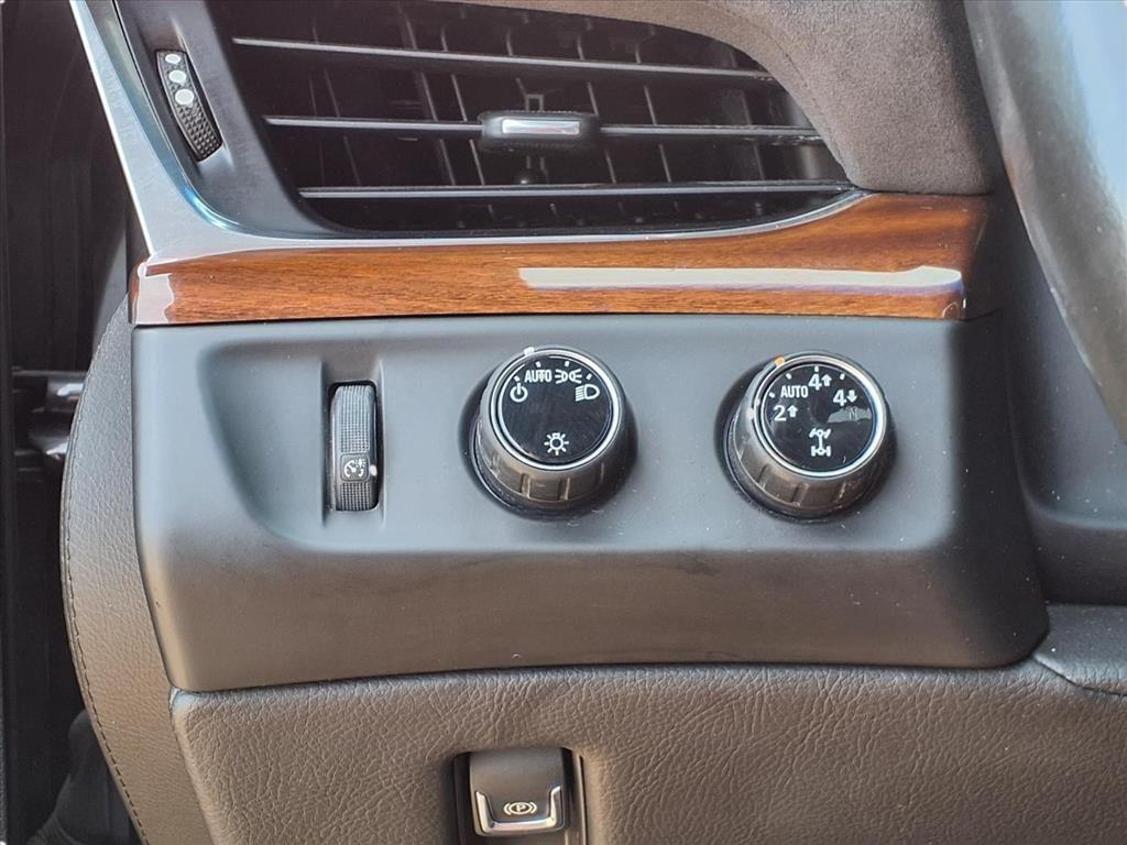 used 2015 Cadillac Escalade ESV car, priced at $18,895