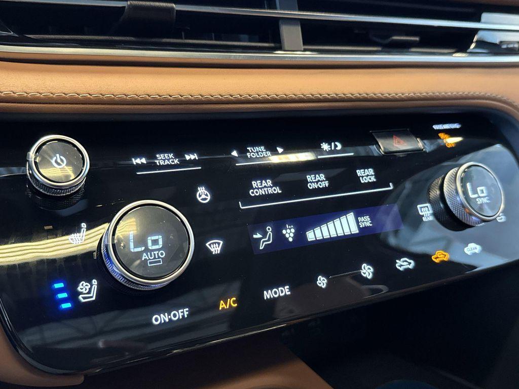 new 2027 INFINITI QX60 car, priced at $68,931