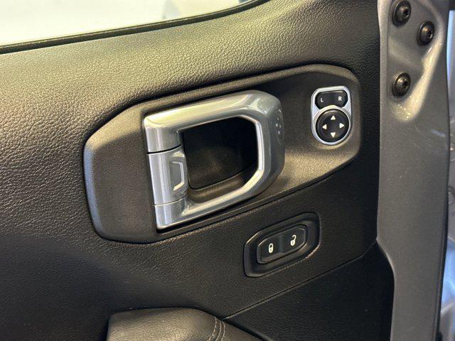 used 2021 Jeep Wrangler Unlimited car, priced at $33,697