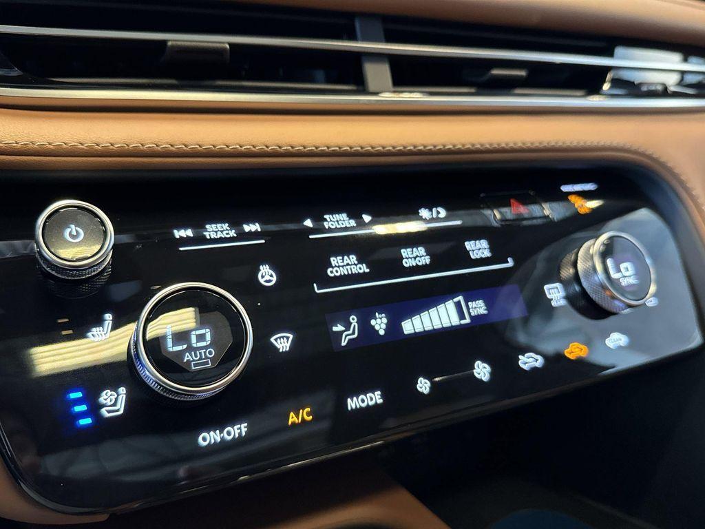 new 2027 INFINITI QX60 car, priced at $67,303