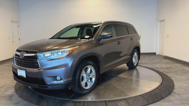 used 2015 Toyota Highlander car, priced at $12,697