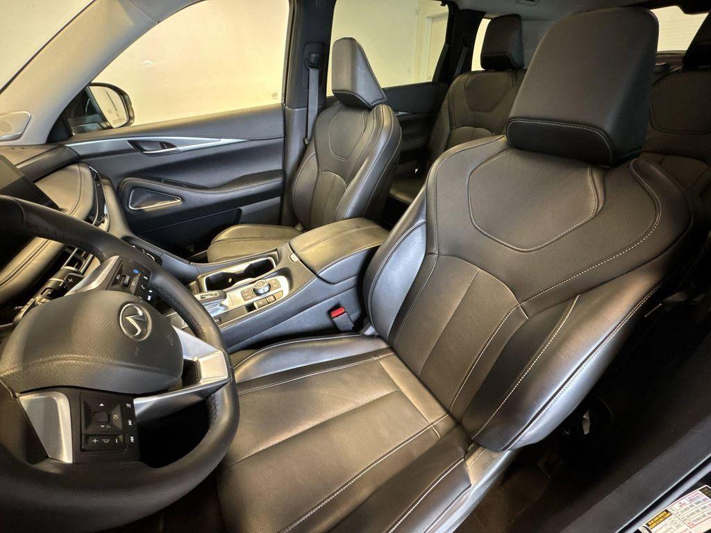 used 2025 INFINITI QX60 car, priced at $41,457