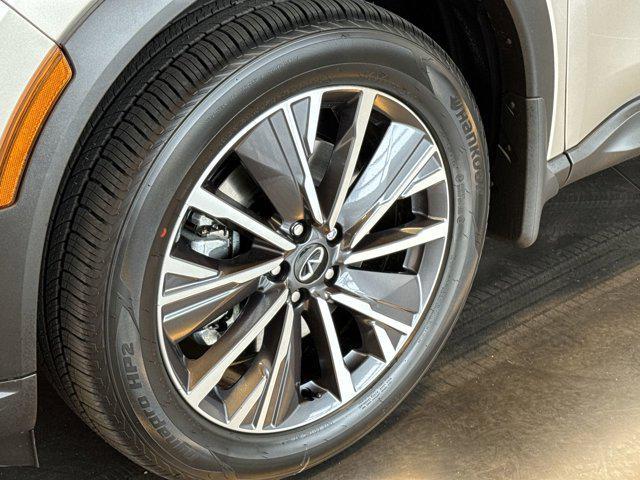 new 2027 INFINITI QX60 car, priced at $59,268