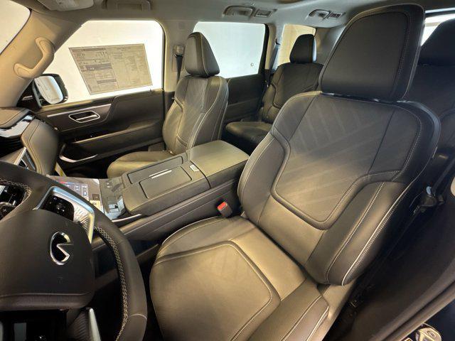 new 2026 INFINITI QX80 car, priced at $92,914