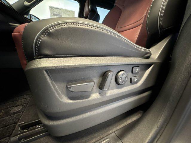 new 2026 INFINITI QX80 car, priced at $102,879