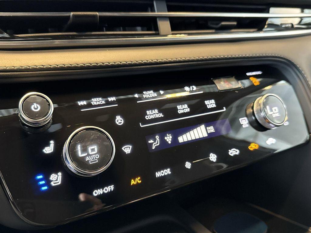 new 2027 INFINITI QX60 car, priced at $67,303