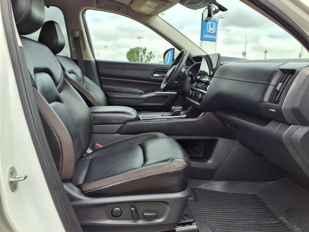used 2023 Nissan Pathfinder car, priced at $29,997