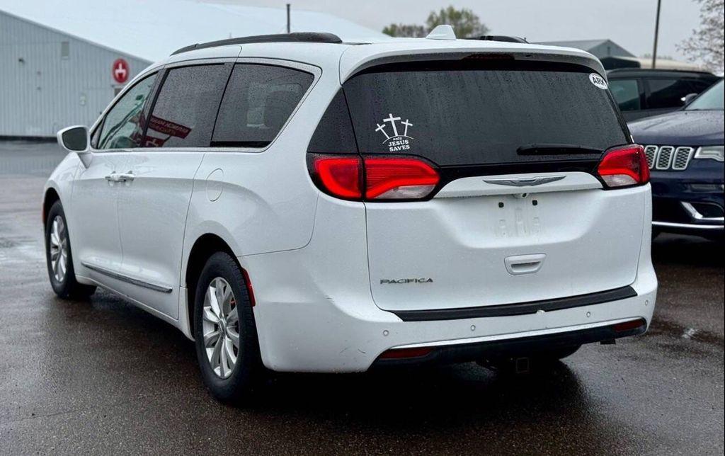 used 2017 Chrysler Pacifica car, priced at $10,995