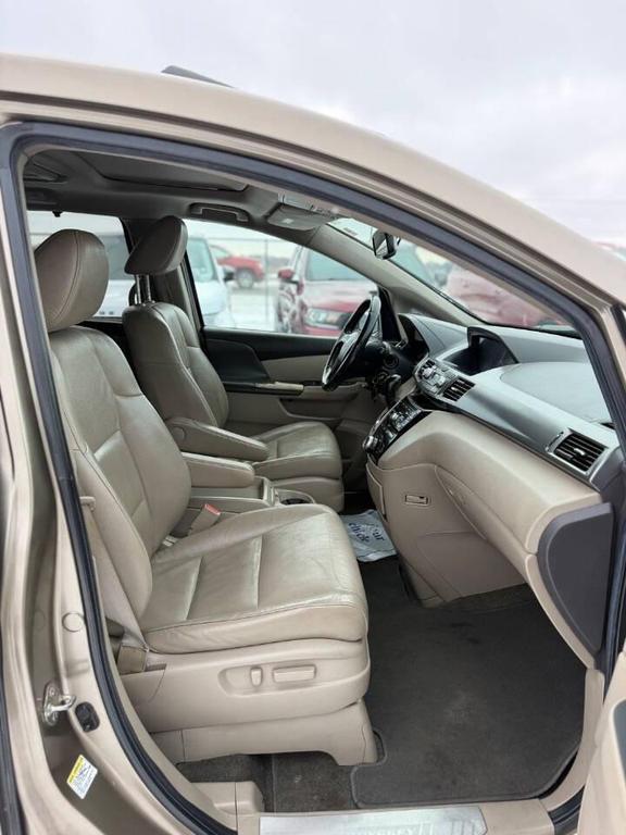 used 2012 Honda Odyssey car, priced at $6,900