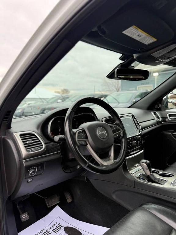 used 2021 Jeep Grand Cherokee car, priced at $21,995