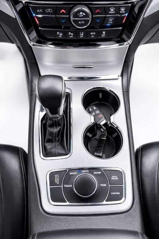 used 2019 Jeep Grand Cherokee car, priced at $37,995