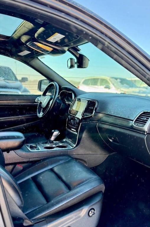 used 2020 Jeep Grand Cherokee car, priced at $18,995