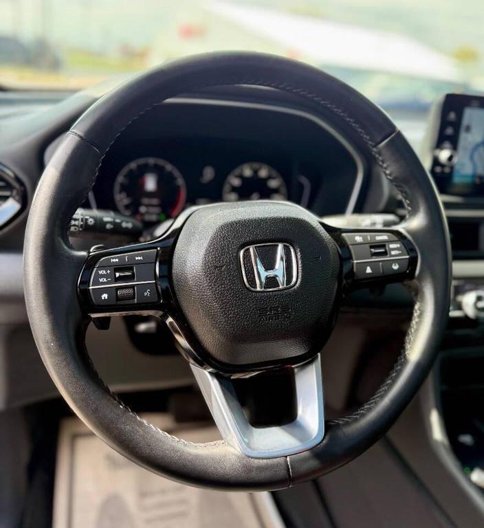 used 2023 Honda Pilot car, priced at $29,995