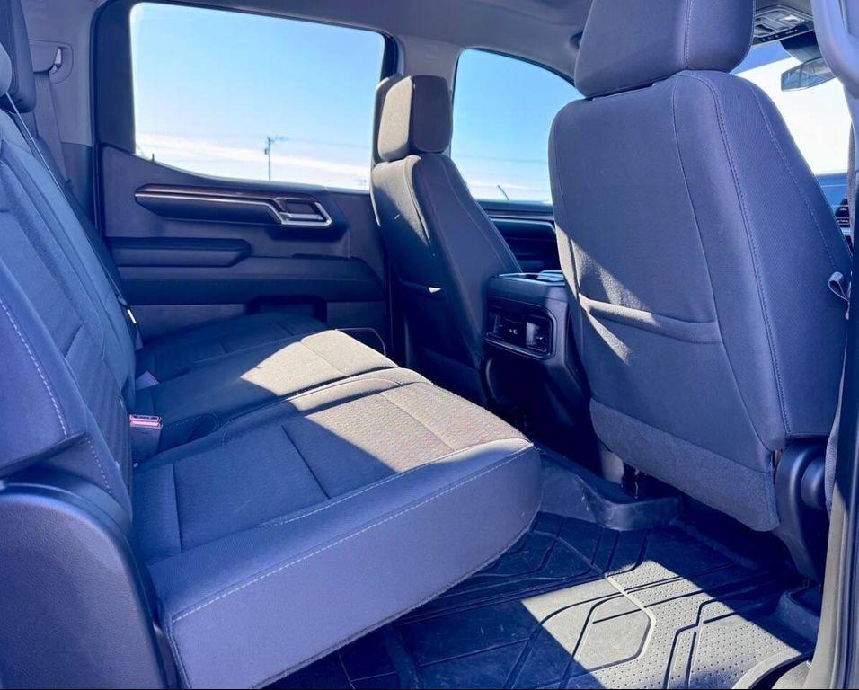 used 2023 Chevrolet Silverado 1500 car, priced at $38,995