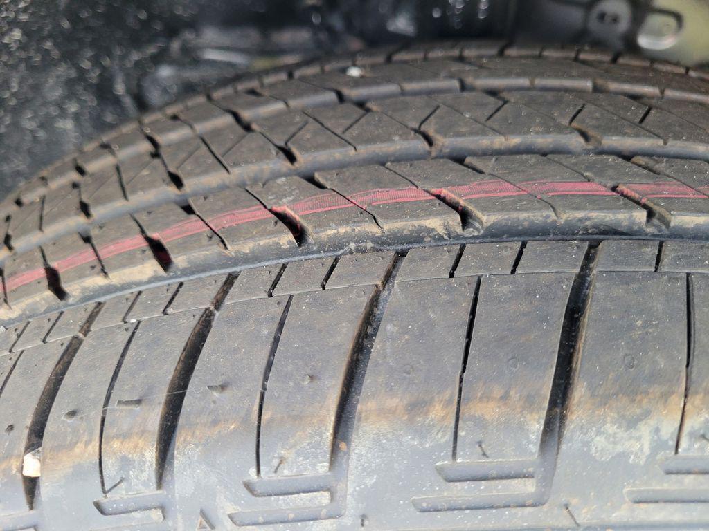 new 2026 Honda CR-V Hybrid car, priced at $41,675