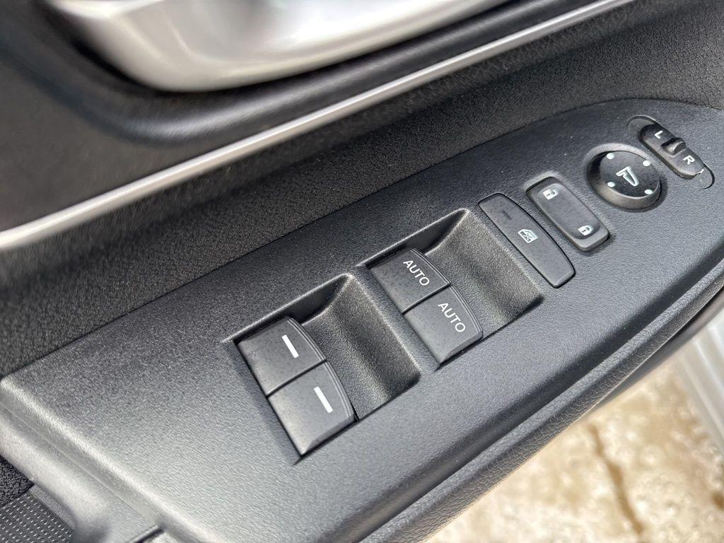 used 2018 Honda CR-V car, priced at $18,284