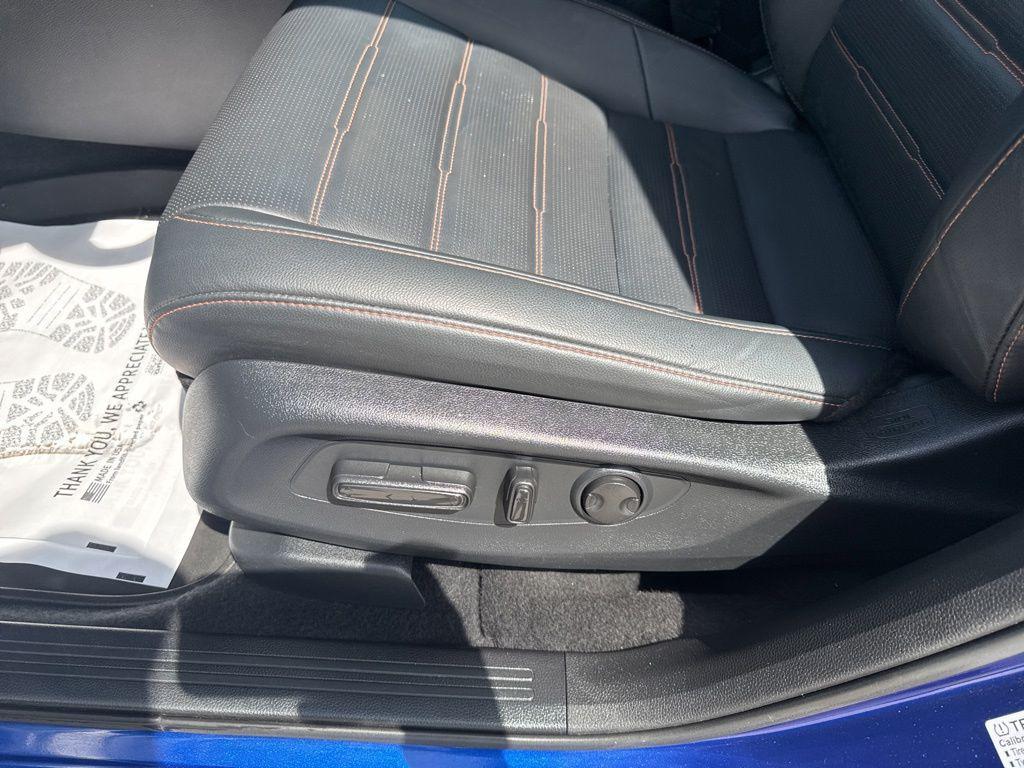 used 2024 Honda CR-V Hybrid car, priced at $36,818