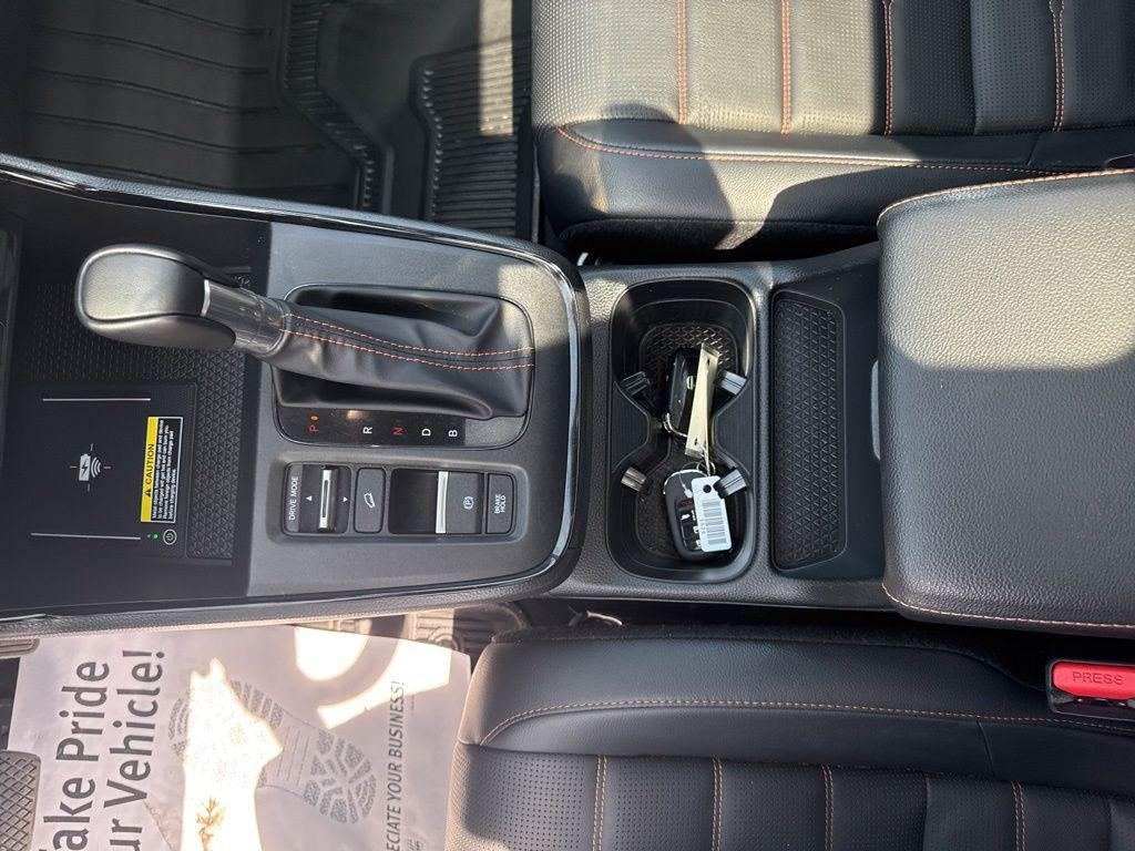 used 2024 Honda CR-V Hybrid car, priced at $36,818