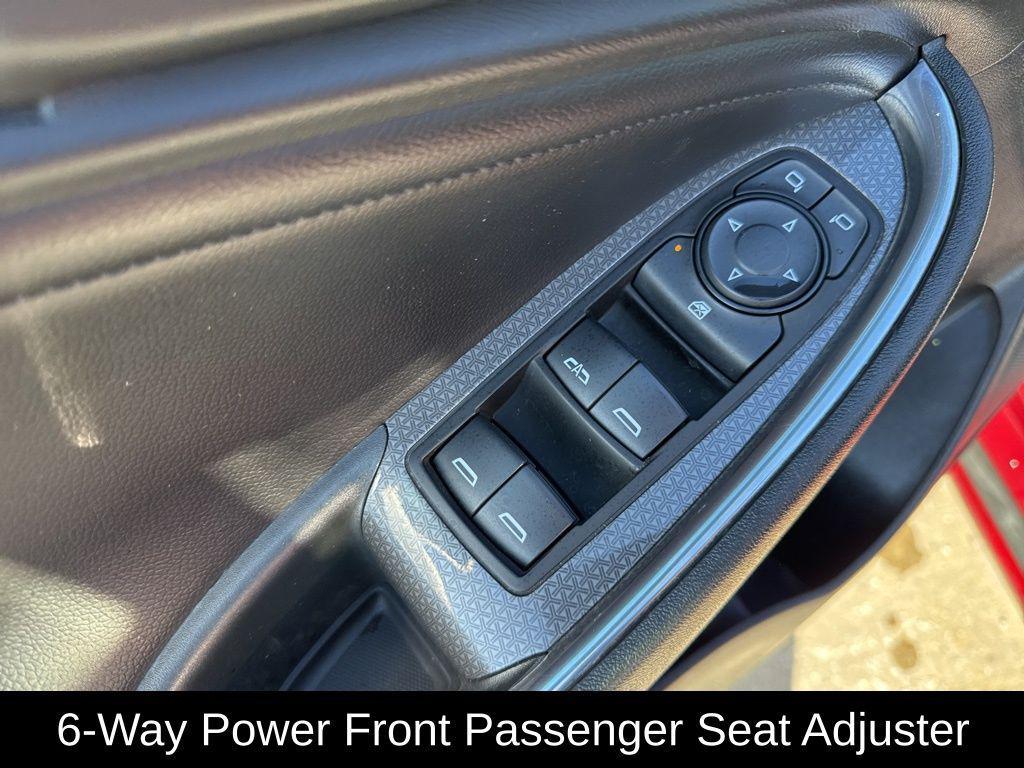 used 2018 Chevrolet Malibu car, priced at $11,639