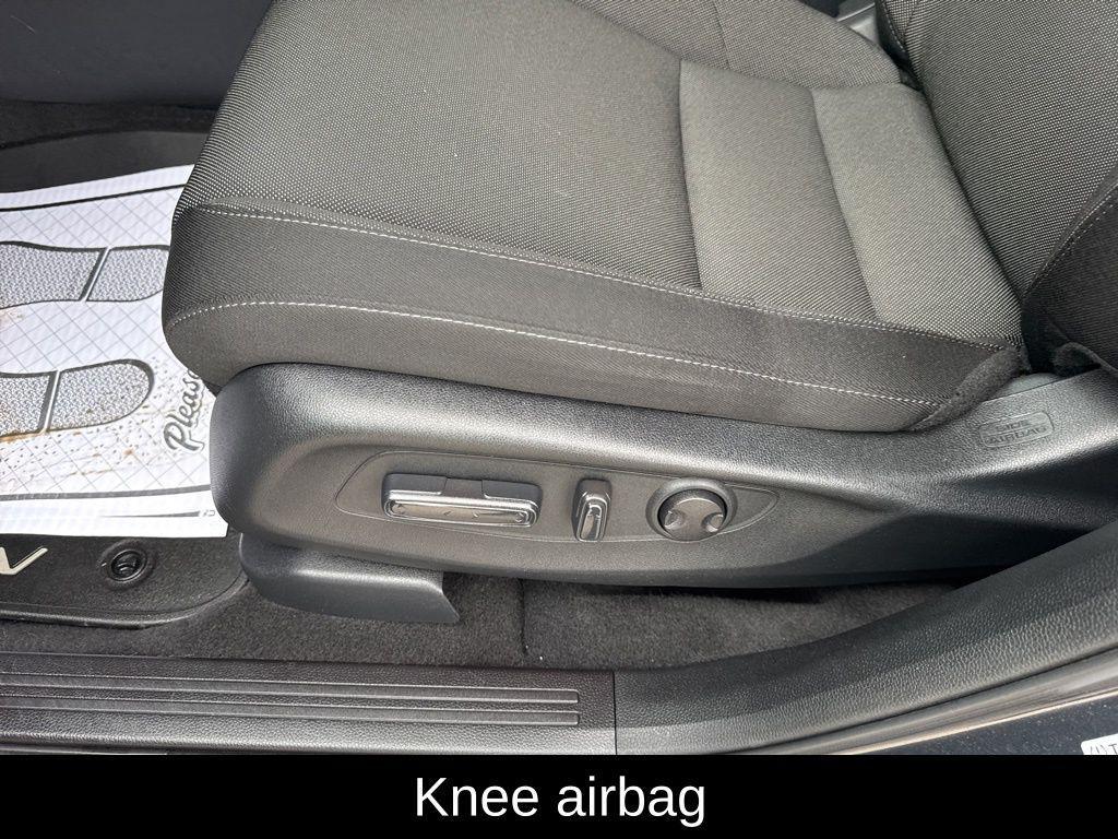 used 2025 Honda CR-V car, priced at $32,888