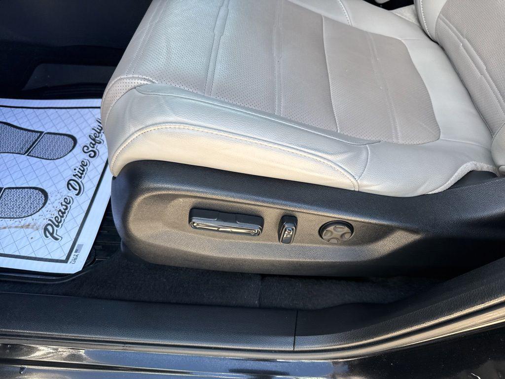 used 2022 Honda CR-V car, priced at $29,630