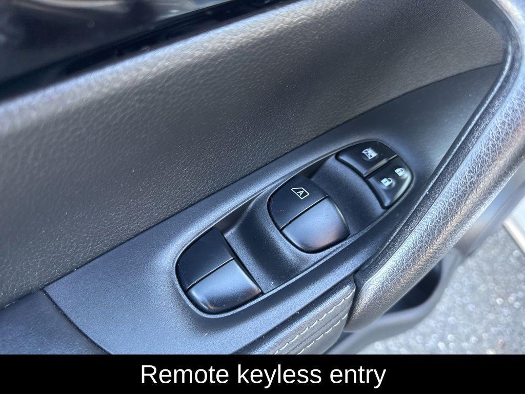 used 2022 Nissan Rogue Sport car, priced at $19,268