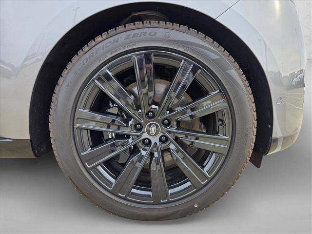new 2025 Land Rover Range Rover car, priced at $140,430